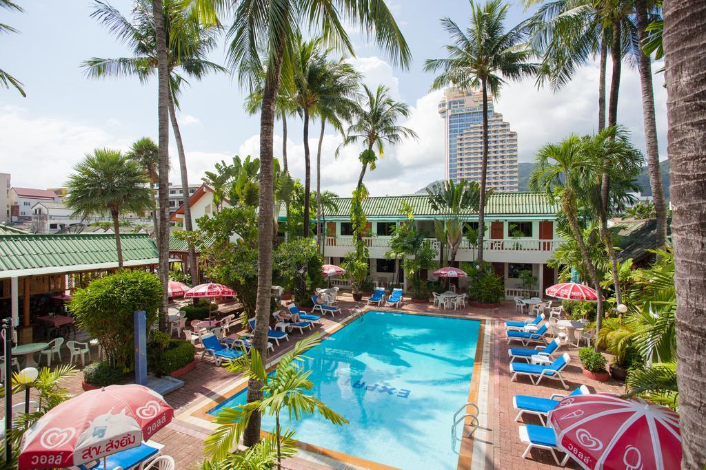 The Expat Hotel Patong Bagian luar foto