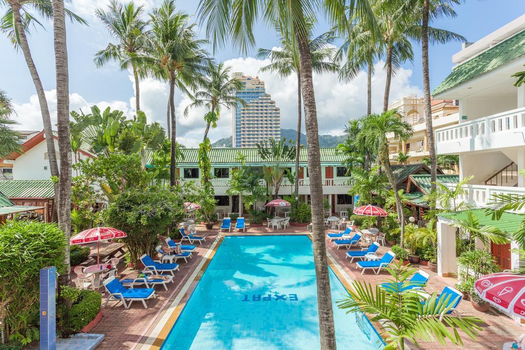 The Expat Hotel Patong Bagian luar foto